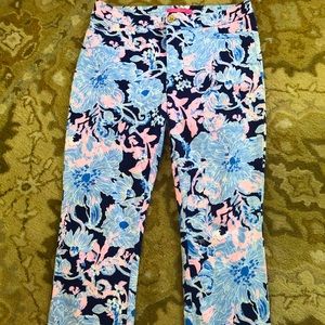 Lily Pulitzer ankle length pants size 10!